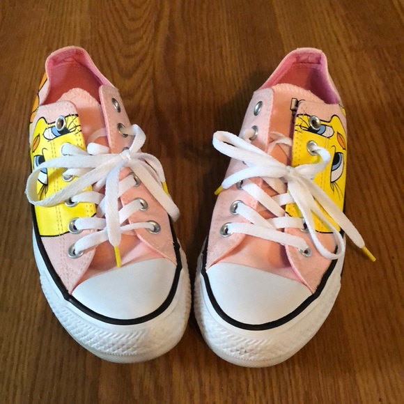 looney tunes converse mens